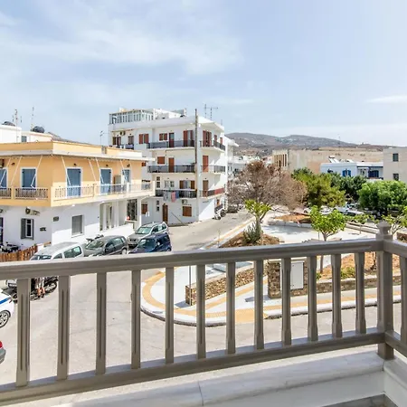 Local Living House Wyspa Tinos
