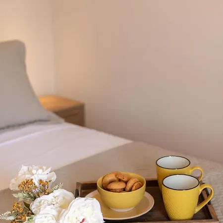 Local Living House Wyspa Tinos